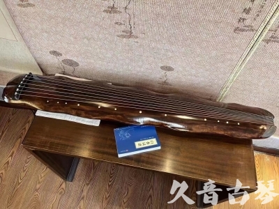武汉市●久音古琴  ●今日推荐 20230830 【冰丝断纹蕉叶】