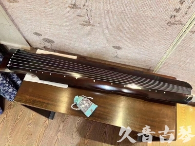 武汉市●久音古琴  ●今日推荐  [高级演奏仲尼式]